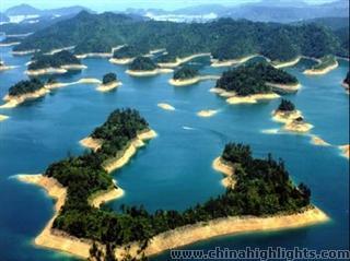Озеро с тысячью островков