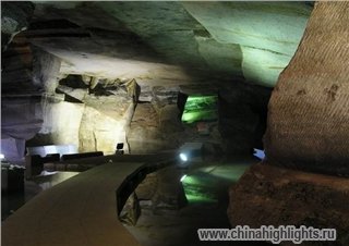 Пещеры Хуаншань