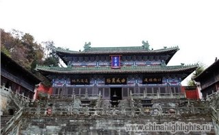 Храм Наньян 