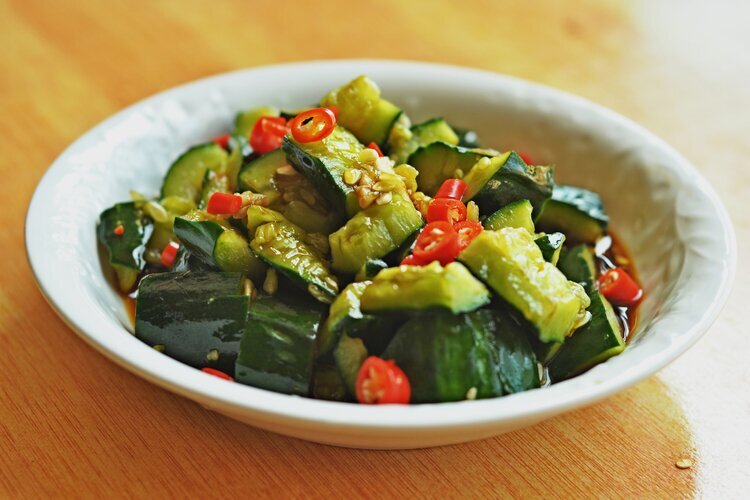 Cалат из огурцов