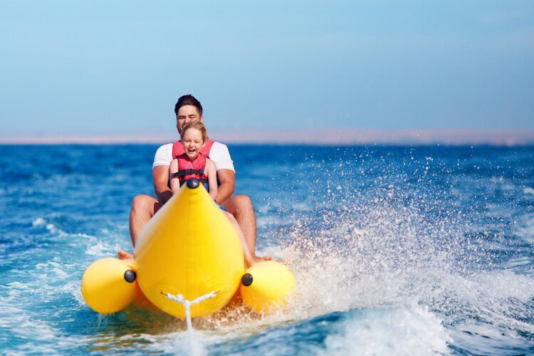 Наслаждайтесь атмосферой тропического моря.