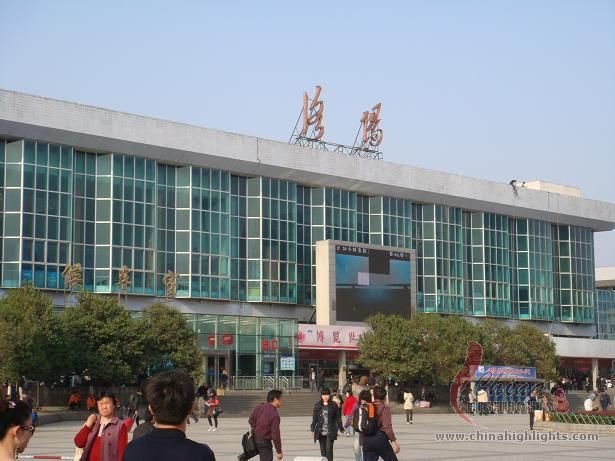 Транспорт в городе Лоян