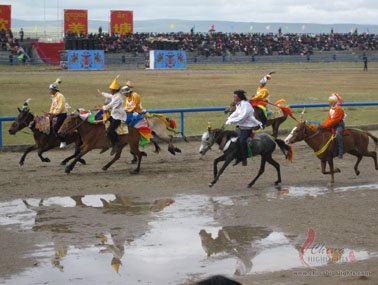 Фестиваль Гонки Нагчю Лошадей